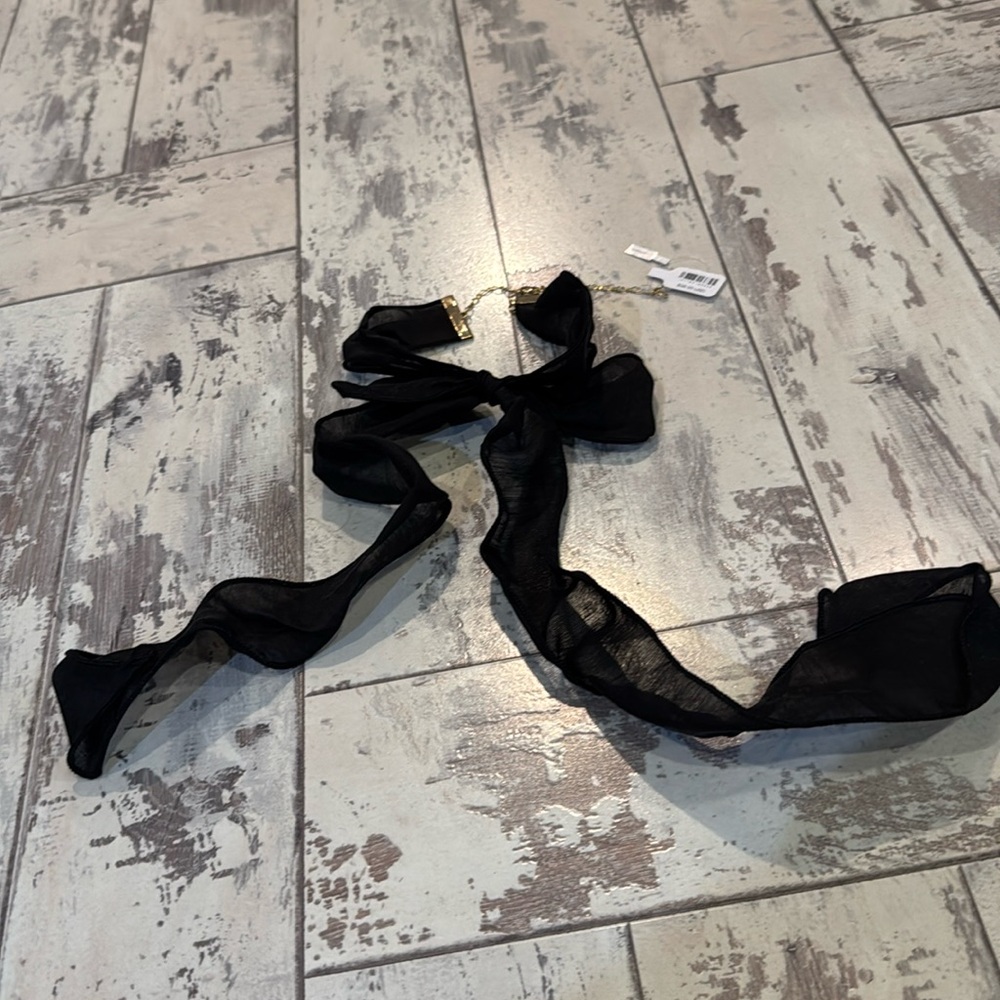 Free People Oversized Bow Choker